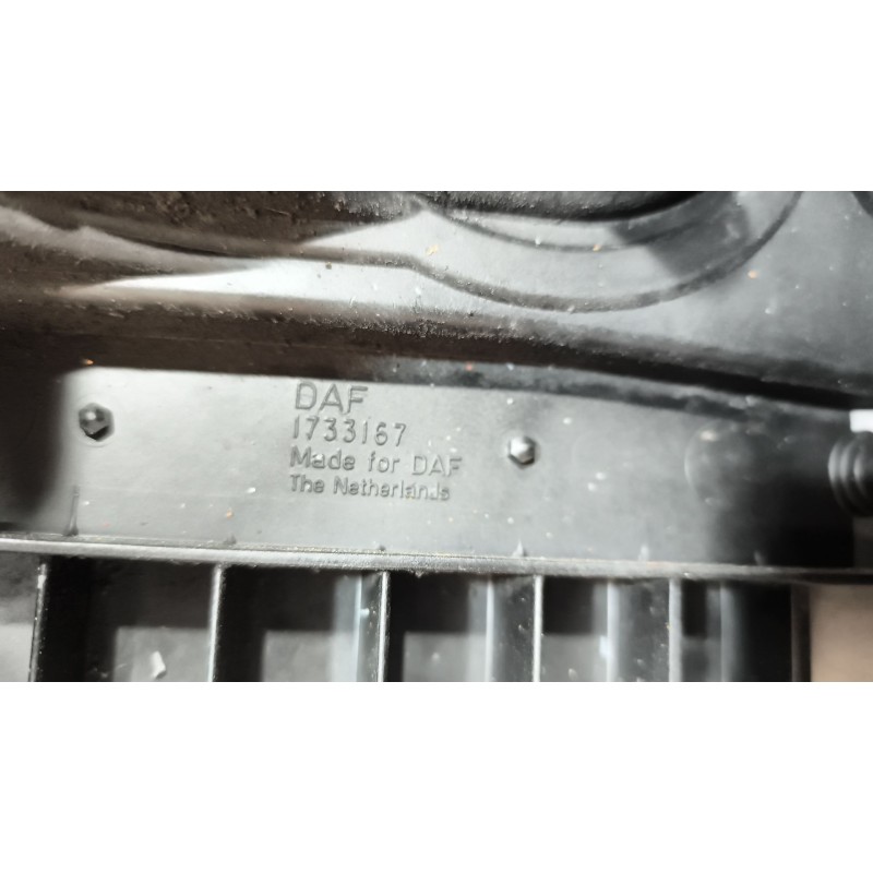 Recambio de tapa balancines para daf serie xf105.410 fsa 4x2 space-cab referencia OEM IAM 1733167 - Amarillo 2