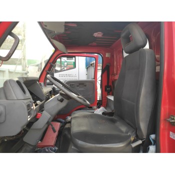 nissan cabstar 01.04  del año 2004