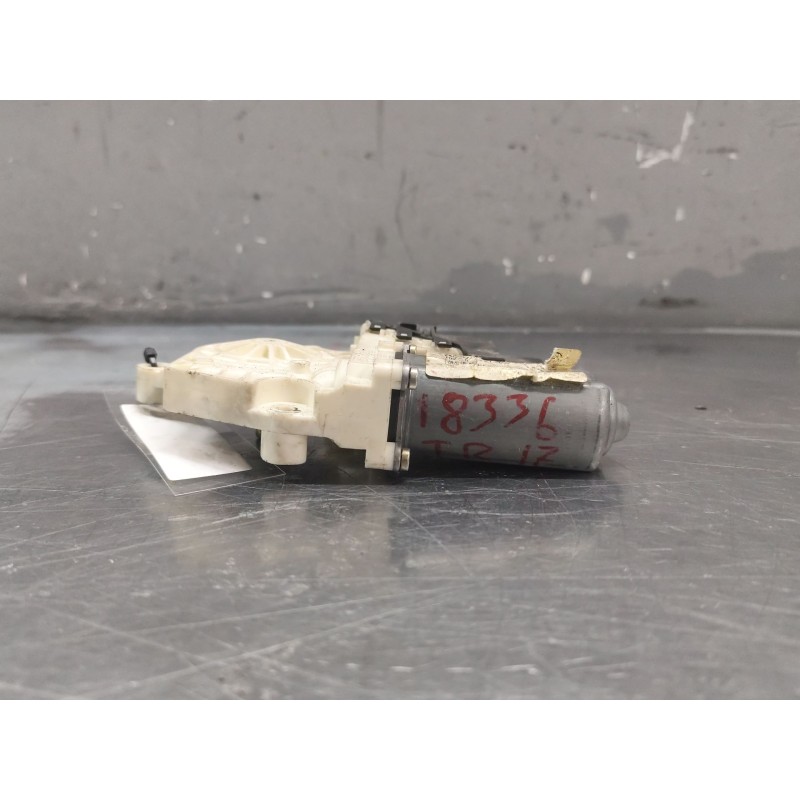 Recambio de motor elevalunas trasero izquierdo para seat toledo (1m2) select referencia OEM IAM 1C0959811A  