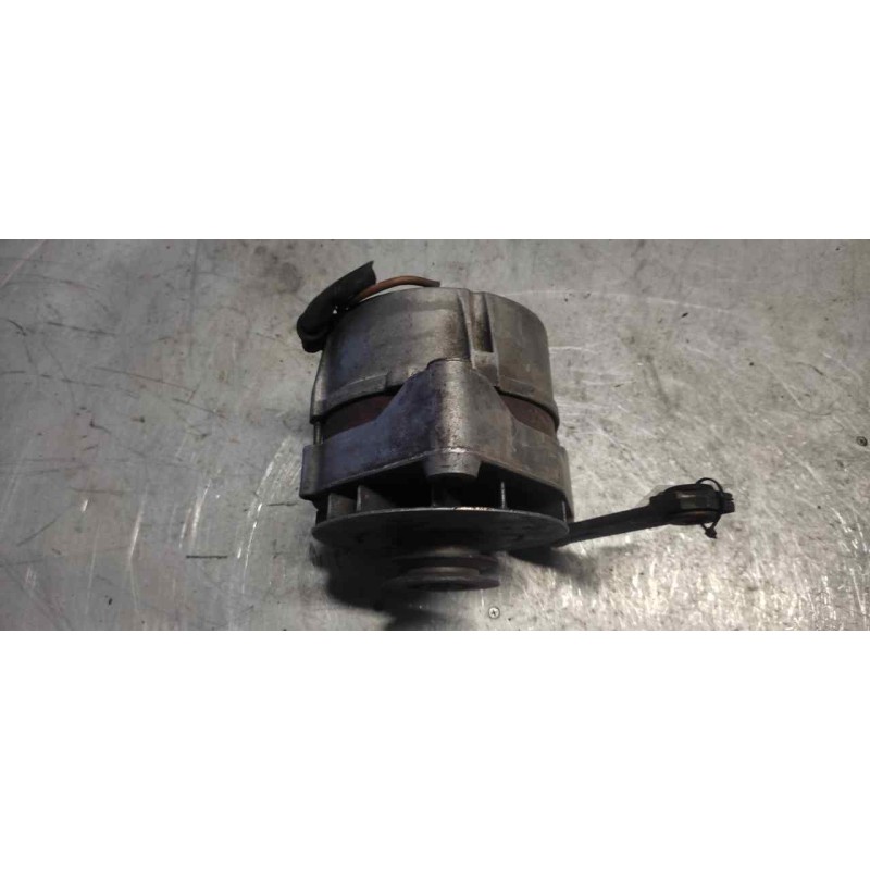 Recambio de alternador para volkswagen santana (327) lx referencia OEM IAM 0120469545 14V 90A 22 BOSCH 2