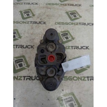 Recambio de valvula aire para iveco trucks stralis as 190s48 referencia OEM IAM ZB4587 K012243 VALVULA CUADRUPLE PROTECCIO CIRCU
