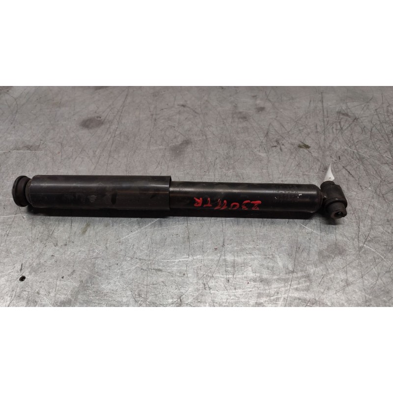Recambio de amortiguador trasero para peugeot 308 active referencia OEM IAM 9806084880  