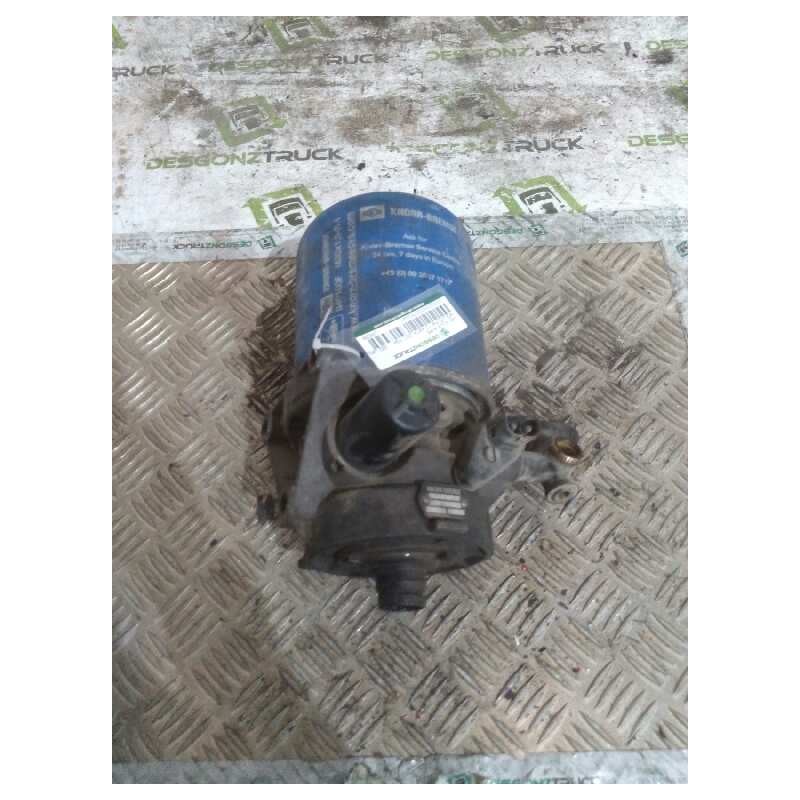 Recambio de valvula aire para volvo fm 12 asta 2001 fsa  4x2 largo, bajo referencia OEM IAM LA8286  VALVULA SECADORA - Amarillo