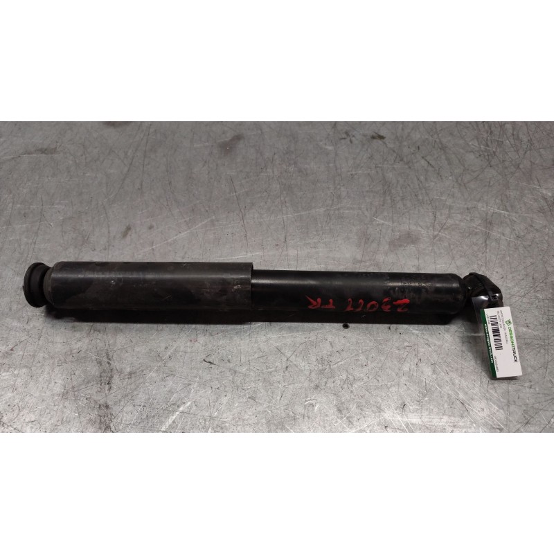 Recambio de amortiguador trasero para peugeot 308 active referencia OEM IAM 9806084880  