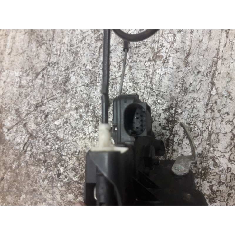 Recambio de cerradura puerta delantera izquierda para bmw serie 3 berlina (e46) 320d referencia OEM IAM  7 PINS 2