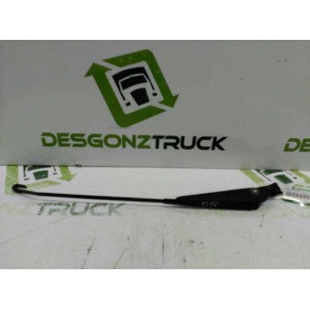Recambio de brazo limpia delantero derecho para iveco daily combi 1989  30 - 8 classic, combi, techo elevado referencia OEM IAM 