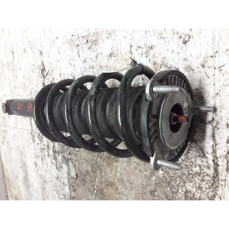 Recambio de amortiguador delantero izquierdo para peugeot 407 st sport referencia OEM IAM - Blanco 2