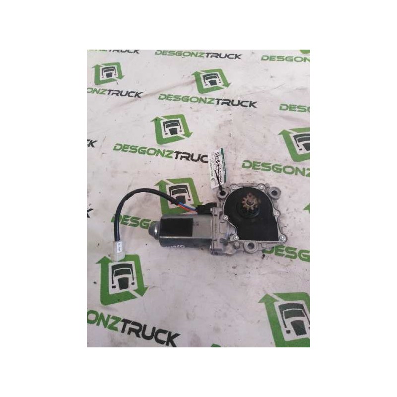 Recambio de motor elevalunas delantero derecho para scania serie p/g/r (l-clase) fsa r450 (4x2) largo cr 19 a referencia OEM IAM - Blanco 3
