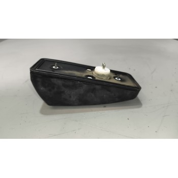 Recambio de piloto lateral izquierdo para renault magnum ab 2005 12.8 diesel referencia OEM IAM   