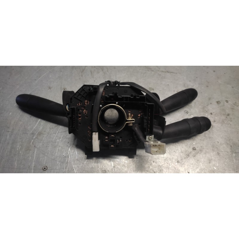 Recambio de mando multifuncion para alfa romeo 147 (190) 1.9 jtd 120 distinctive referencia OEM IAM 8L0953513 2
