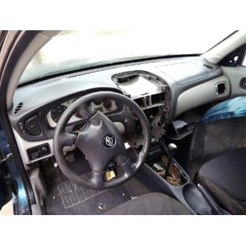 nissan almera (n16/e) del año 2000