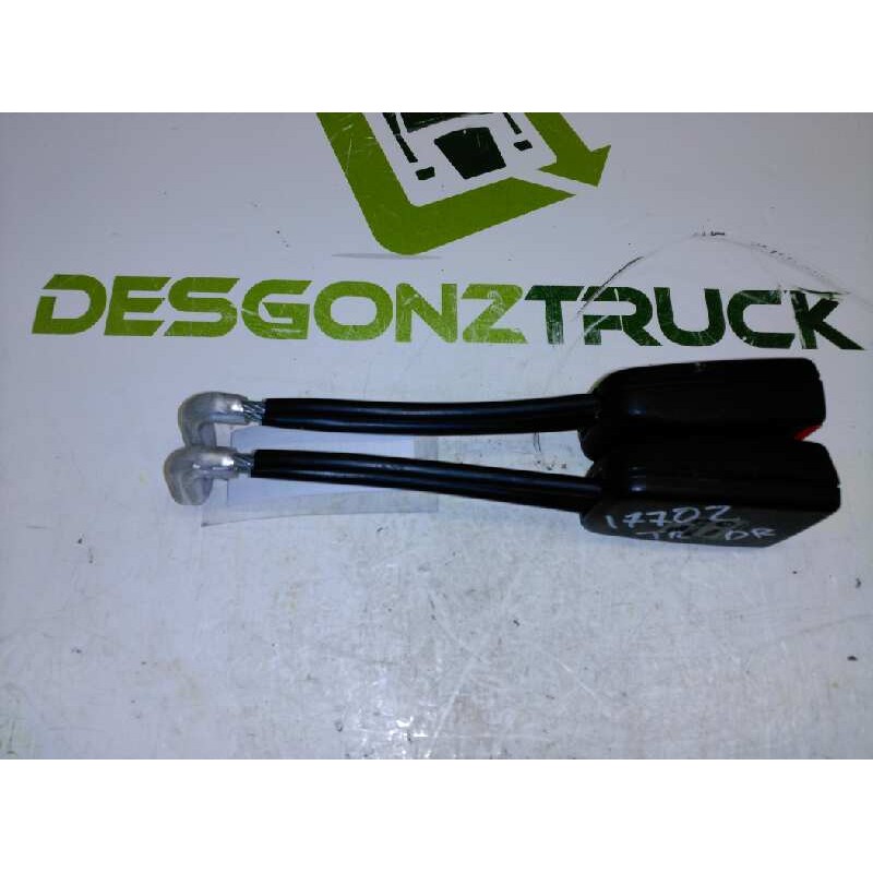 Recambio de enganche de cinturon trasero derecho para seat cordoba berlina (6k2) stella referencia OEM IAM   