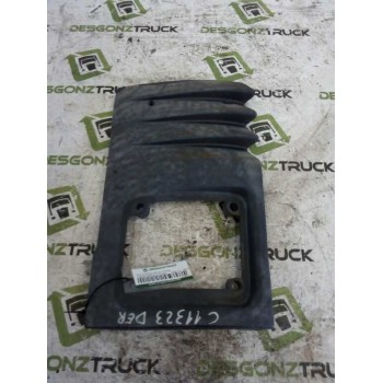 Recambio de molduras delanteras para iveco serie m chasis  (145-17) 130 kw tráfico urbano referencia OEM IAM 4786009 MOLDURA PIL