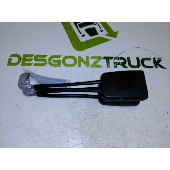 Recambio de enganche de cinturon trasero derecho para seat cordoba berlina (6k2) stella referencia OEM IAM   