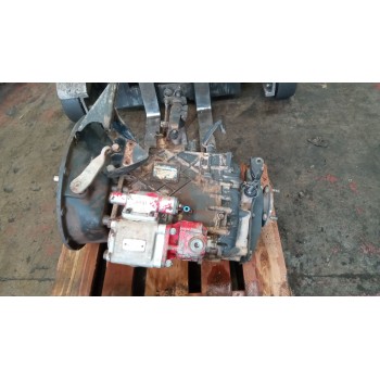 Recambio de caja cambios para nissan trucks eco-t eco-t 135 referencia OEM IAM s542 32010d8901 1307050106