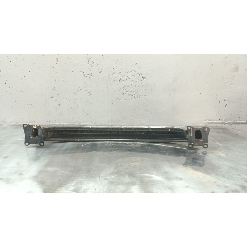 Recambio de refuerzo paragolpes trasero para seat leon (1p1) 1.6 tdi referencia OEM IAM - Blanco 2