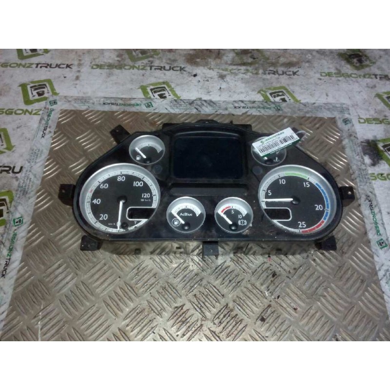 Recambio de cuadro instrumentos para daf serie xf105.xxx 12.9 diesel referencia OEM IAM 1743496  