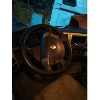 renault magnum e-tech 2000  del año 2004