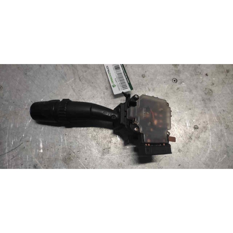 Recambio de mando limpia para hyundai accent (lc) crdi gl referencia OEM IAM 0319LHD 3