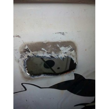 Recambio de puerta delantera derecha para iveco daily caja abierta / volquete referencia OEM IAM   