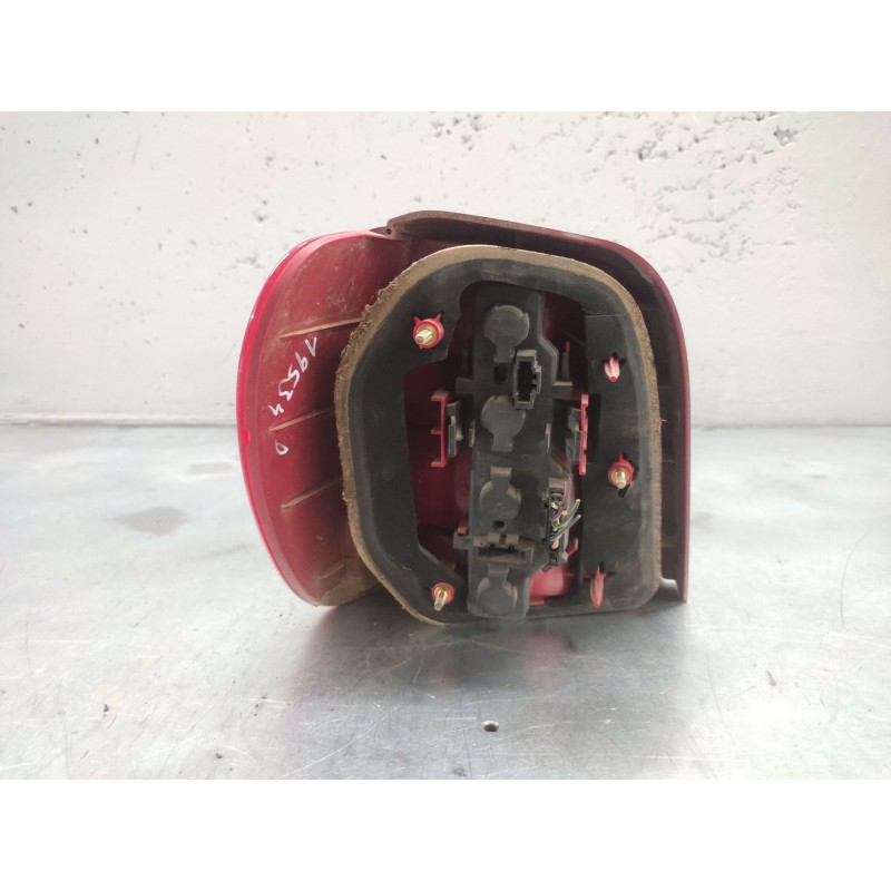 Recambio de piloto trasero derecho para volkswagen polo berlina (6n2) conceptline referencia OEM IAM - Gris 2