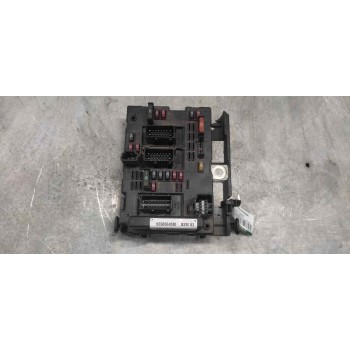 CAJA RELES / FUSIBLES 9650664080 BSM 