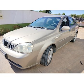 daewoo nubira berlina del año 2003