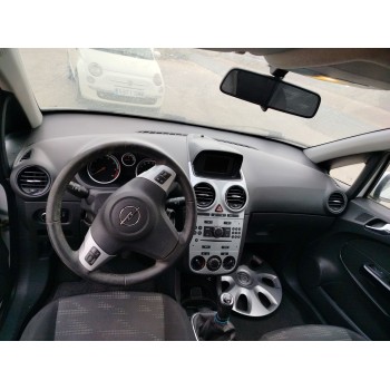 opel corsa d (s07) del año 2012
