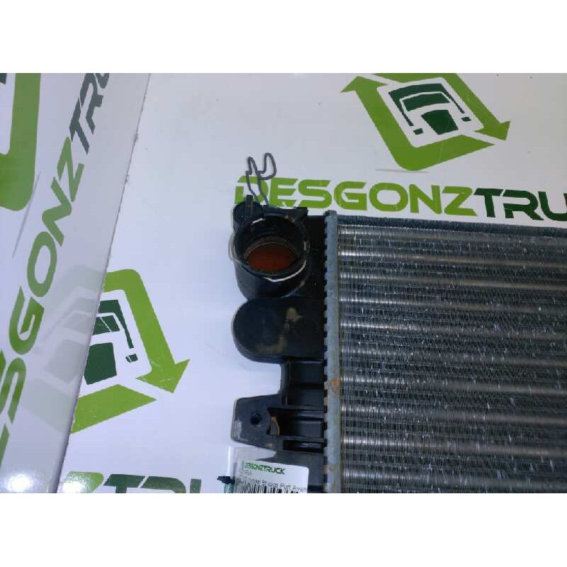 Recambio de radiador agua para peugeot 806 universal studios port aventura referencia OEM IAM - Rojo 2