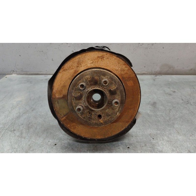 Recambio de mangueta trasera izquierda para bmw x6 (e71, e72) xdrive 35 d referencia OEM IAM 677098806  