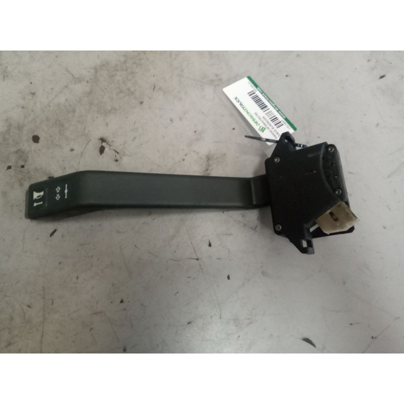 Recambio de mando intermitentes para iveco eurorider d-43 referencia OEM IAM 93194121  