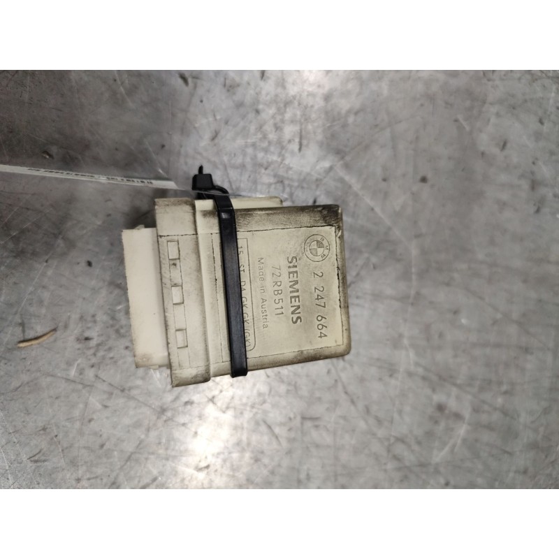 Recambio de modulo electronico para bmw serie 3 berlina (e46) 320d referencia OEM IAM 2247664 - Blanco 2