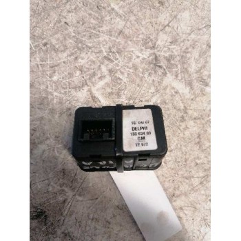 Recambio de mando elevalunas delantero izquierdo para opel astra g cabrio referencia OEM IAM 13363403 11 PINS 