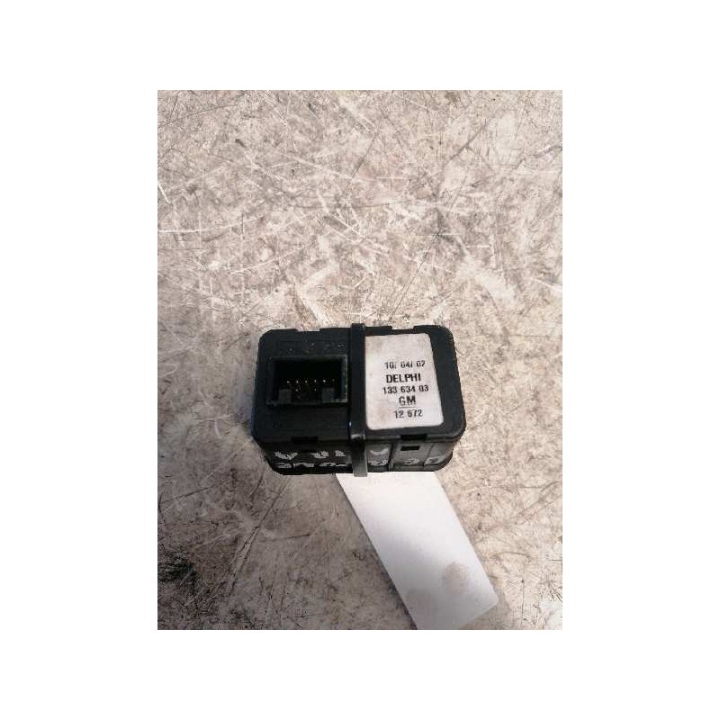 Recambio de mando elevalunas delantero izquierdo para opel astra g cabrio referencia OEM IAM 13363403 11 PINS 2