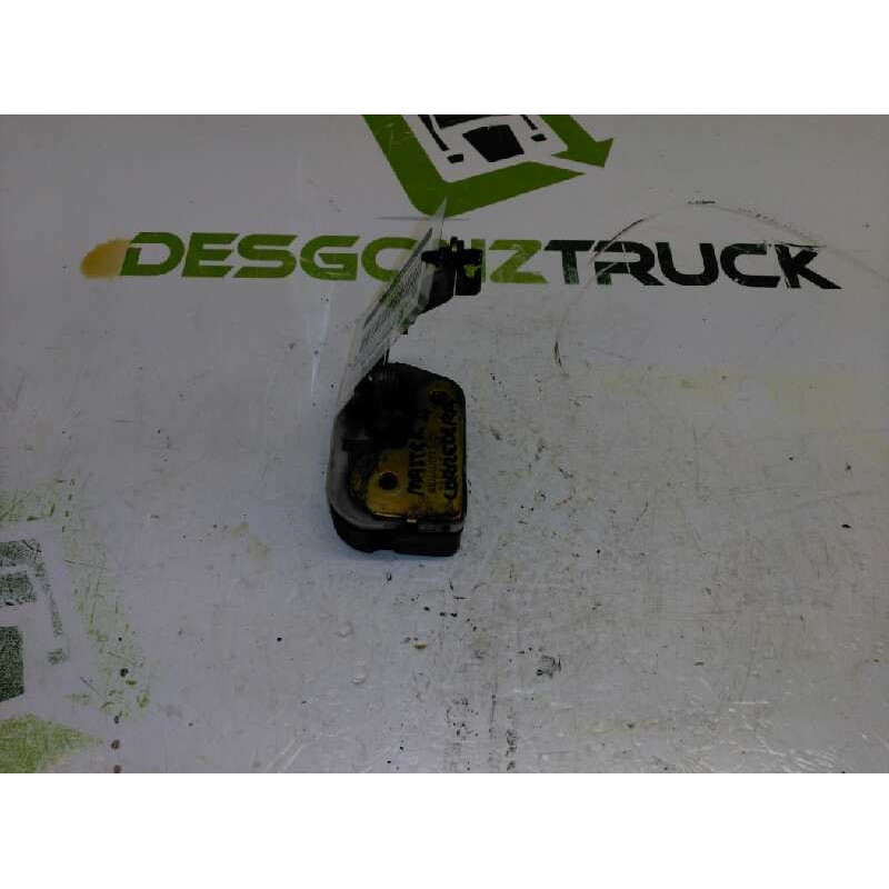Recambio de cerradura puerta corredera derecha para renault master ii ph. 2 doka/pr. fgst 2.5 dci diesel cat referencia OEM IAM 2