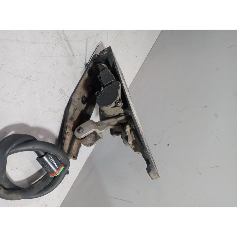 Recambio de pedal acelerador para renault magnum ab 2005 12.8 diesel referencia OEM IAM 7421111164 - Blanco 2