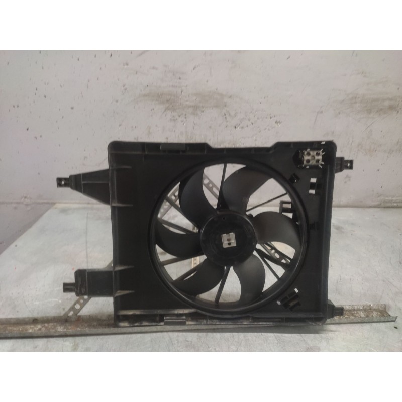 Recambio de electroventilador para renault scenic ii authentique referencia OEM IAM 3