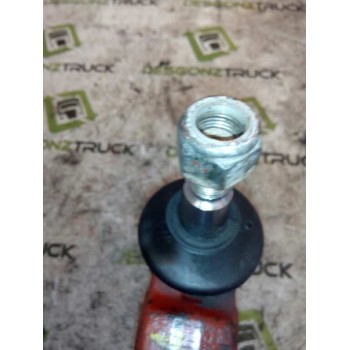 Recambio de brazo suspension superior delantero derecho para iveco trucks daily turbo daily referencia OEM IAM 201  