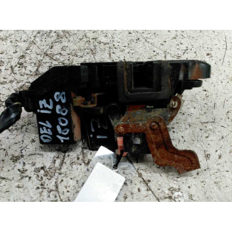 Recambio de cerradura puerta delantera izquierda para kia carnival ii 2.9 cdri ex referencia OEM IAM 2