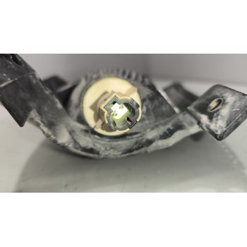 Recambio de piloto delantero izquierdo para nissan cabstar e 3.0 diesel referencia OEM IAM 261359X200  