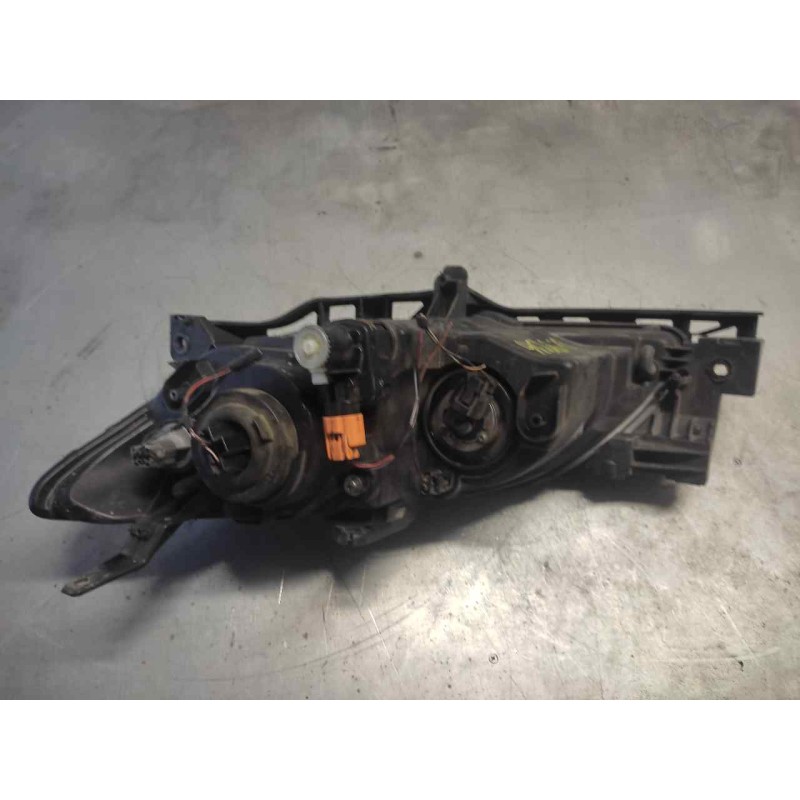 Recambio de faro derecho para mazda 3 berlina (bk) 1.6 crdt active referencia OEM IAM - Negro 3