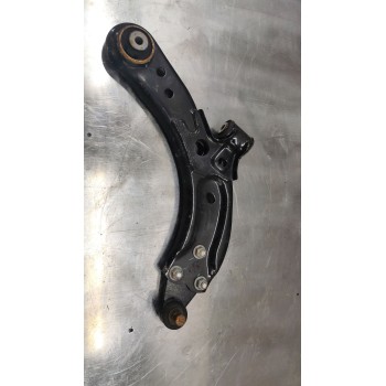 Recambio de brazo suspension inferior delantero derecho para mg zs suv (azs1) 1.5 vti referencia OEM IAM 288895apa250591  