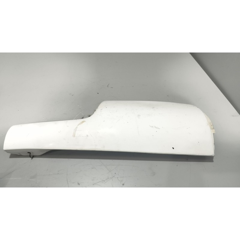 Recambio de deflector derecho para nissan cabstar e 3.0 diesel referencia OEM IAM F12620T000  