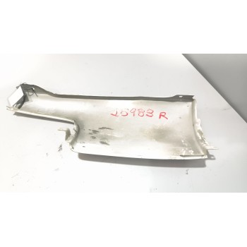 Recambio de deflector derecho para nissan cabstar e 3.0 diesel referencia OEM IAM F12620T000  