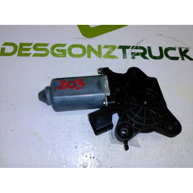 Recambio de motor elevalunas delantero izquierdo para mercedes-benz clase c (w203) berlina 180 (203.035) referencia OEM IAM 053. 2