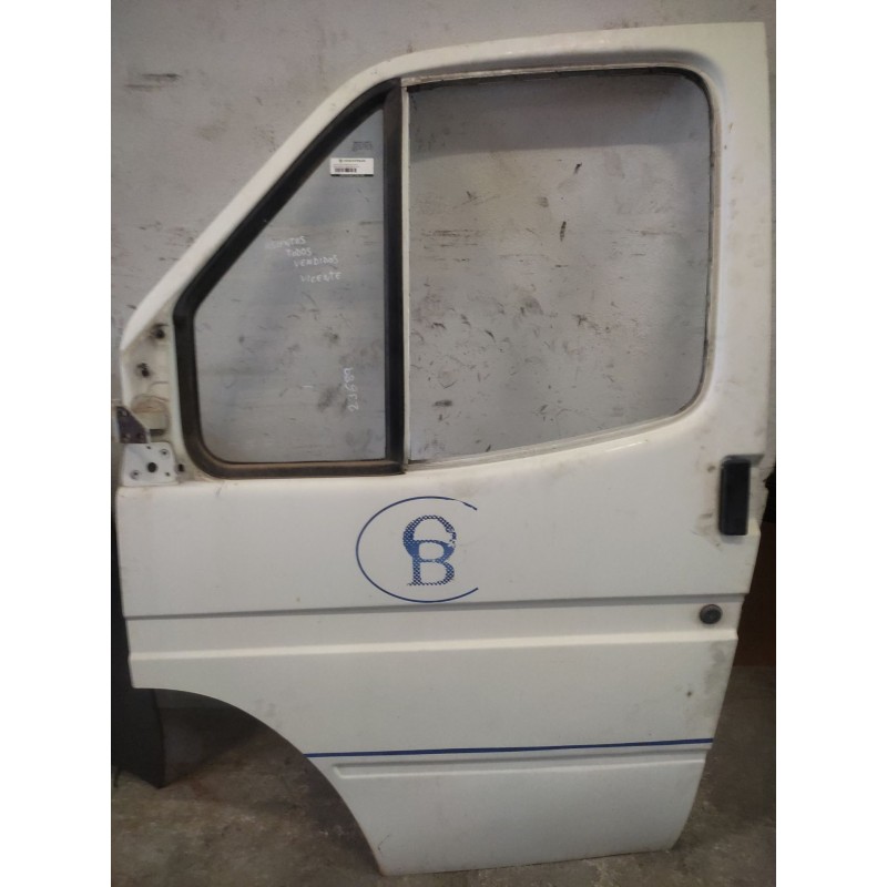 Recambio de puerta delantera izquierda para ford transit, combi/bus 86/92 bus ft 100 gl largo hd referencia OEM IAM - Blanco