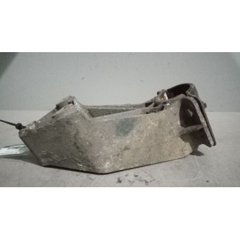 Recambio de soporte guardabarros trasero para daf serie xf105.xxx 12.9 diesel referencia OEM IAM   