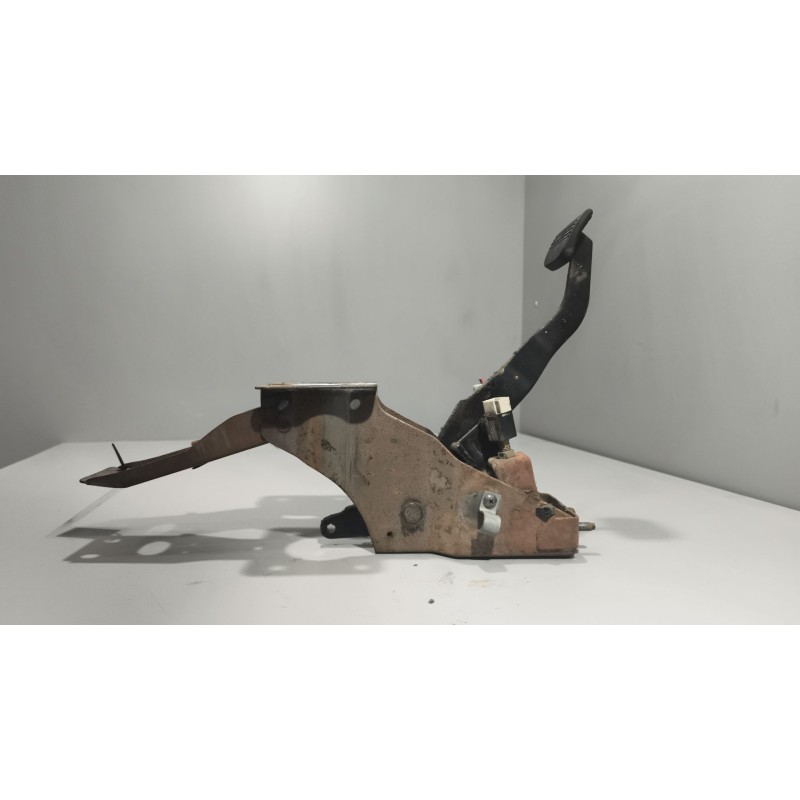 Recambio de pedal freno para nissan cabstar e 3.0 diesel referencia OEM IAM 465011T502 4650132D00 - Blanco 3