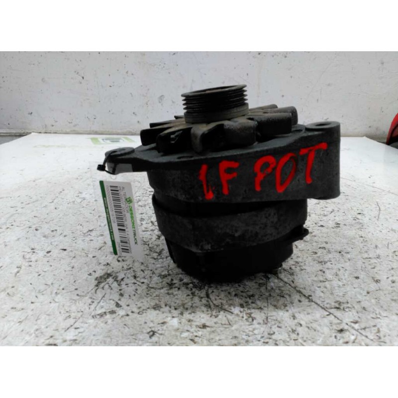 Recambio de alternador para peugeot 205 berlina 1.4 generation referencia OEM IAM 2541205 VALEO 3