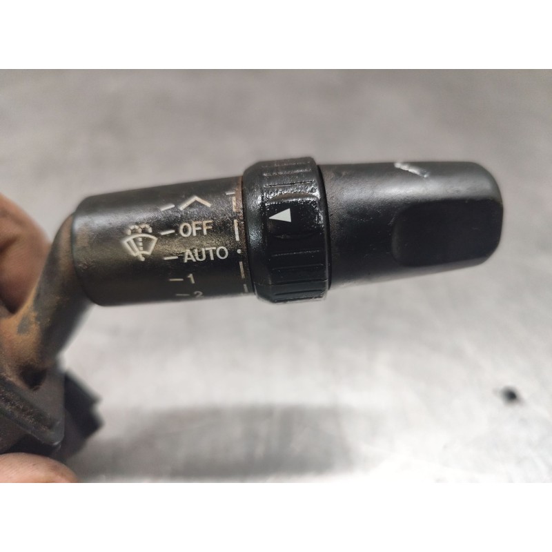Recambio de mando limpia para mazda 3 berlina (bk) 1.6 crdt active referencia OEM IAM - Negro 4